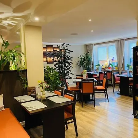 Restaurant Oberland Neuhaus am Rennweg