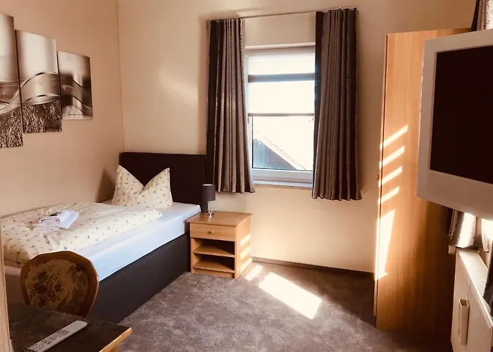 Restaurant Oberland * Neuhaus am Rennweg