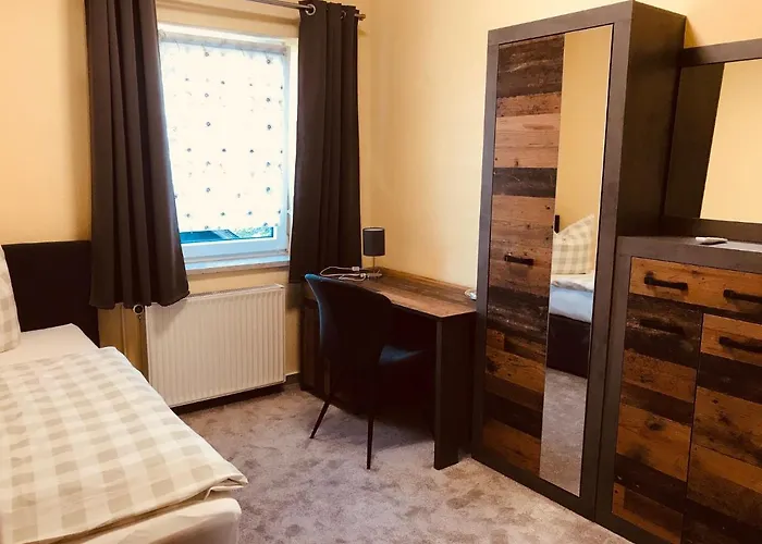 Restaurant Oberland Neuhaus am Rennweg