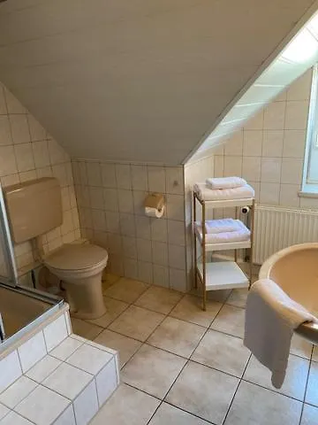 Restaurant Oberland Neuhaus am Rennweg